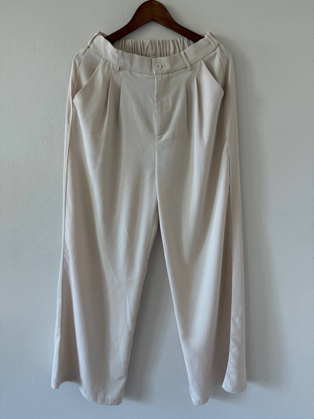 Wide leg pants